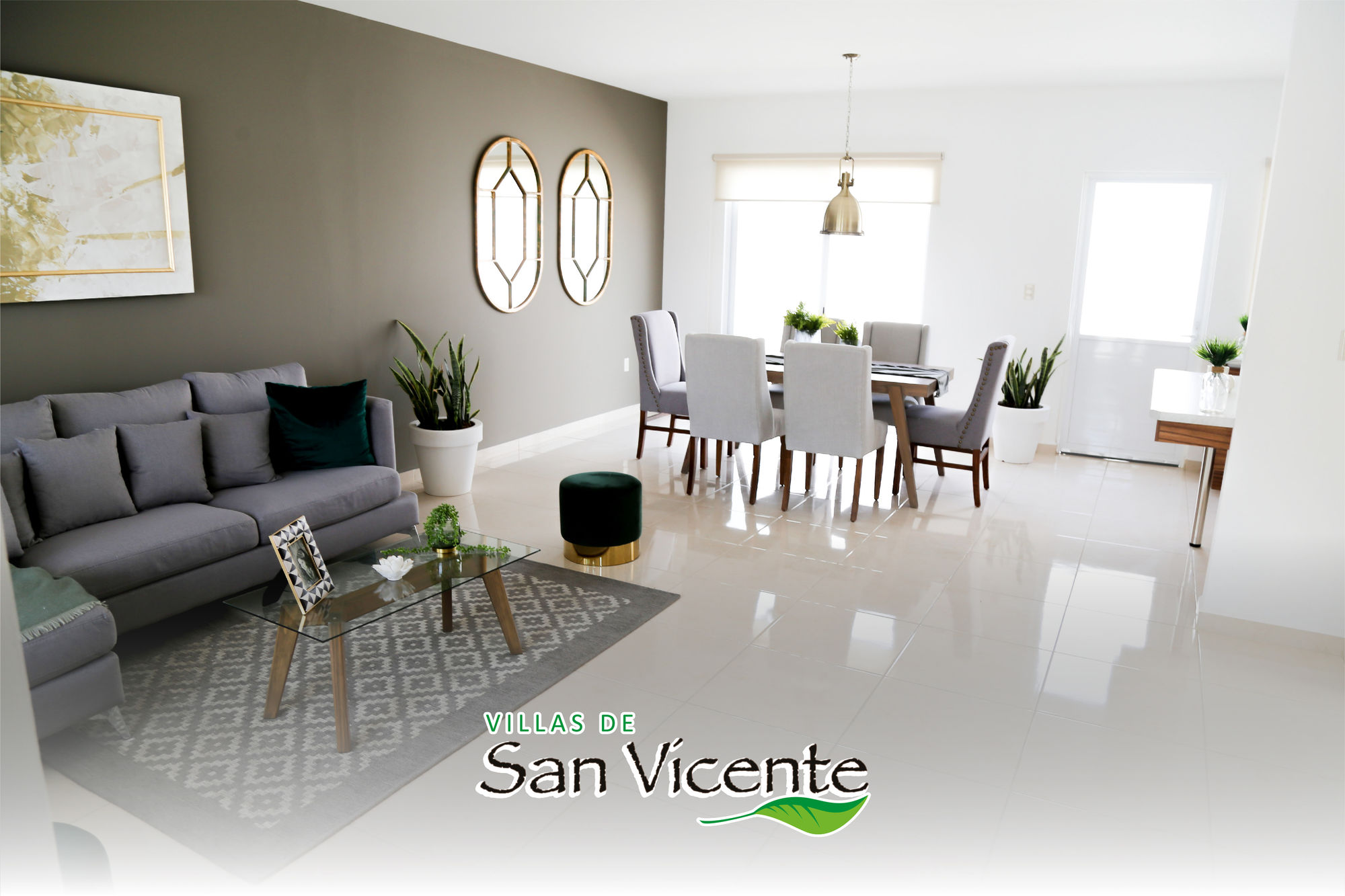 Sala y comedor del modelo de Villas de San Vicente